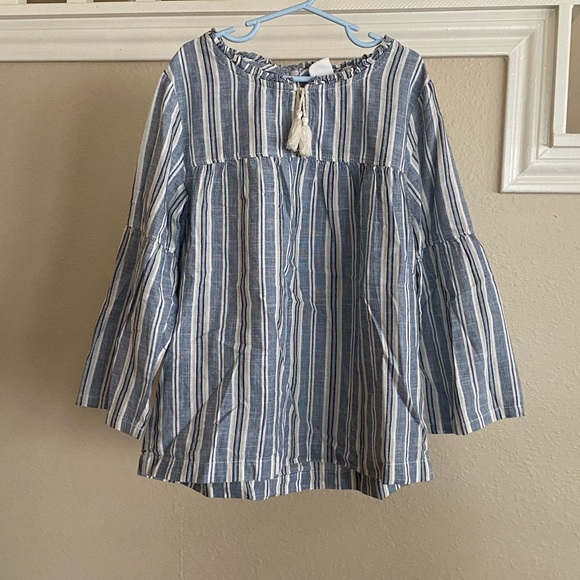 GAP Other - Girls Gap Kids Bell Sleeve Blouse